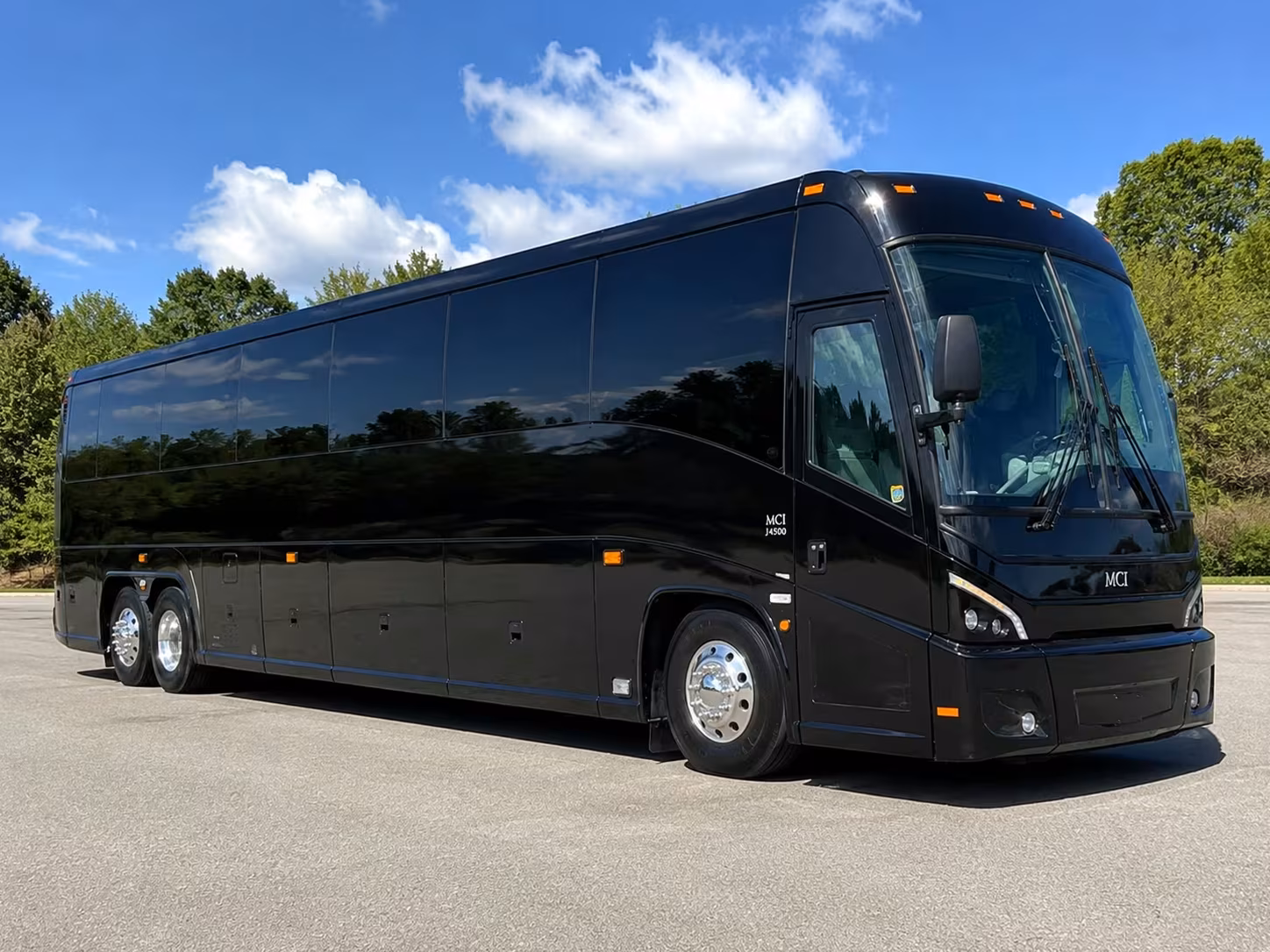 ada accessible field trip transportation available for whittier groups