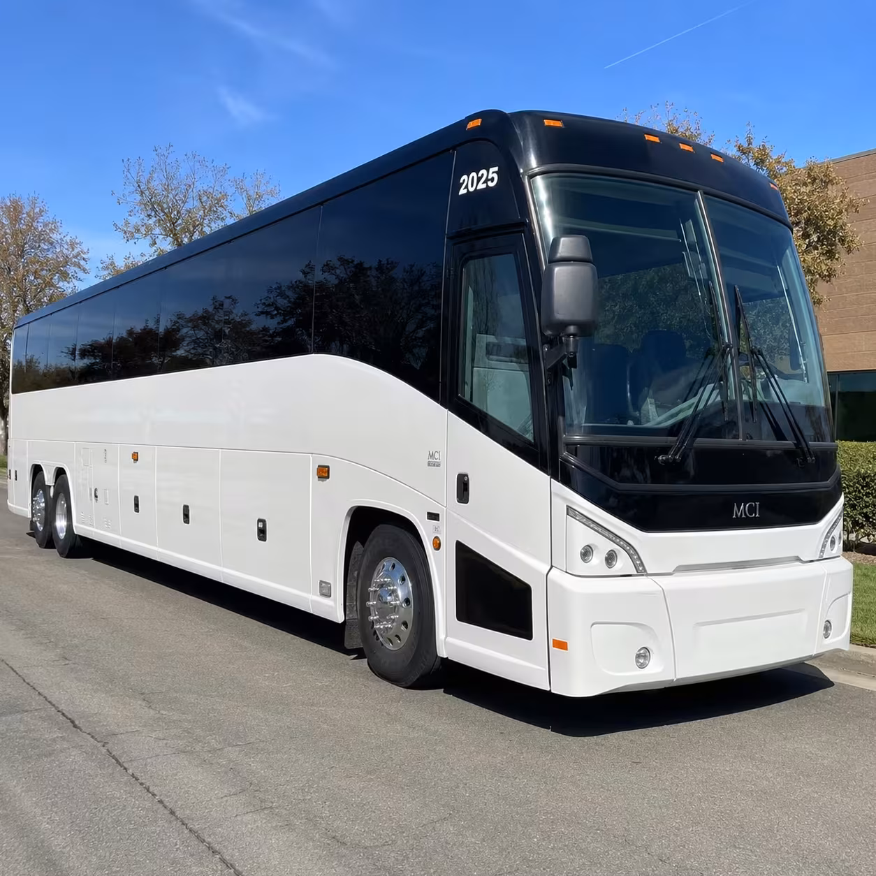whittier bus rentals to lax and john wayne airport