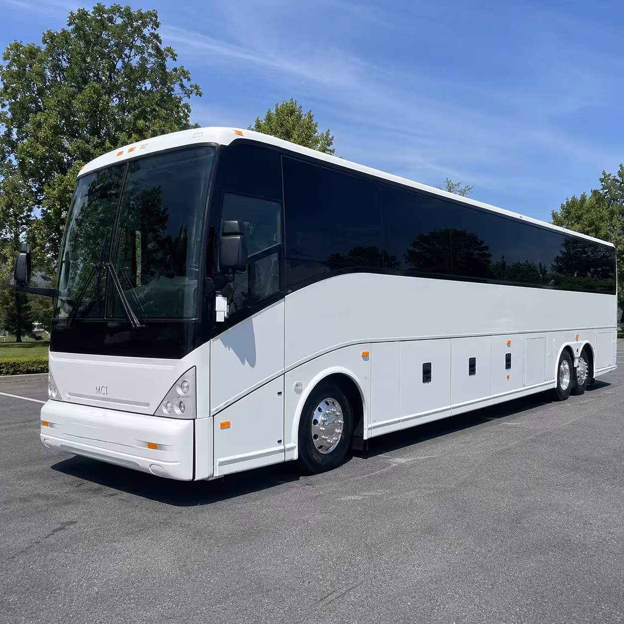 whittier shuttle buses from ontario and long beach airports