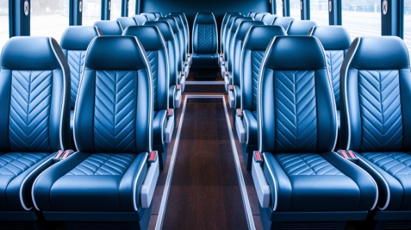 whittier 15 passenger minibus rental